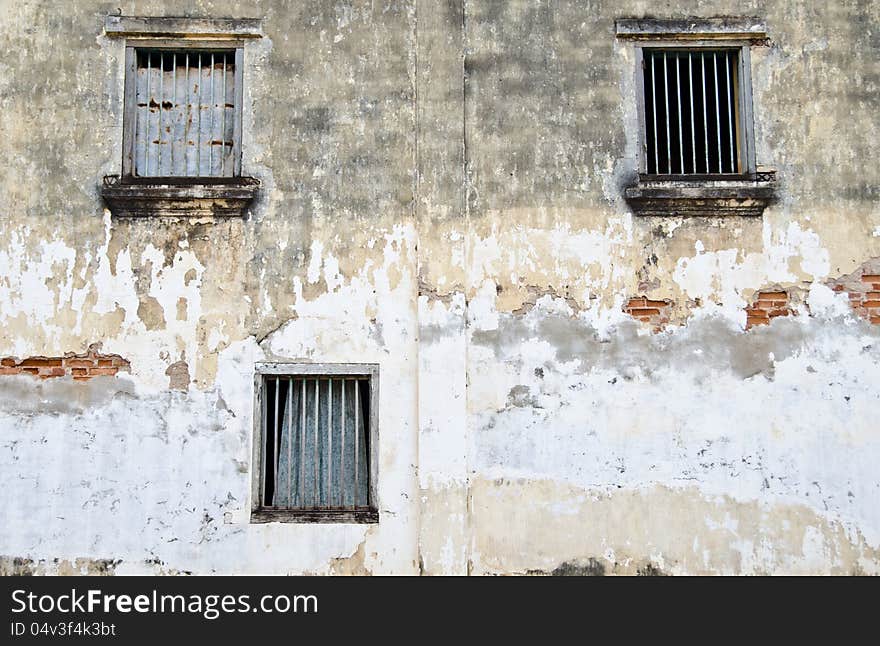 Three window