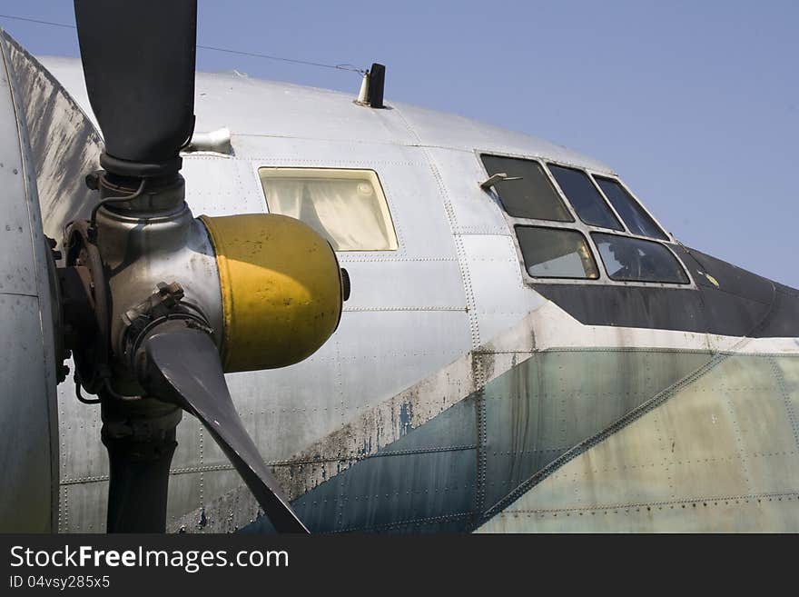 Historic Russian aircraft (Iljušin Il–14) in the museum