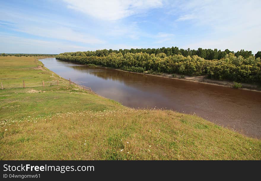 Tara River Near The Village Of Okunevo.