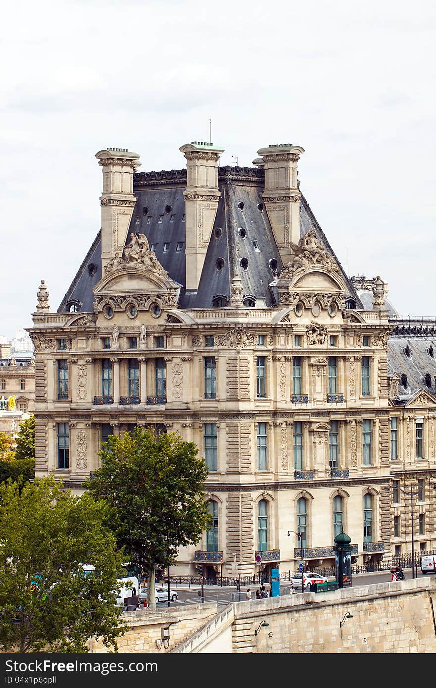 The Louvre Museum as seen across the Seine River, Paris, France