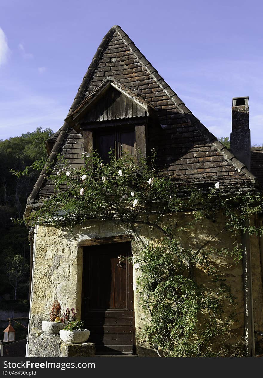 Beynac House