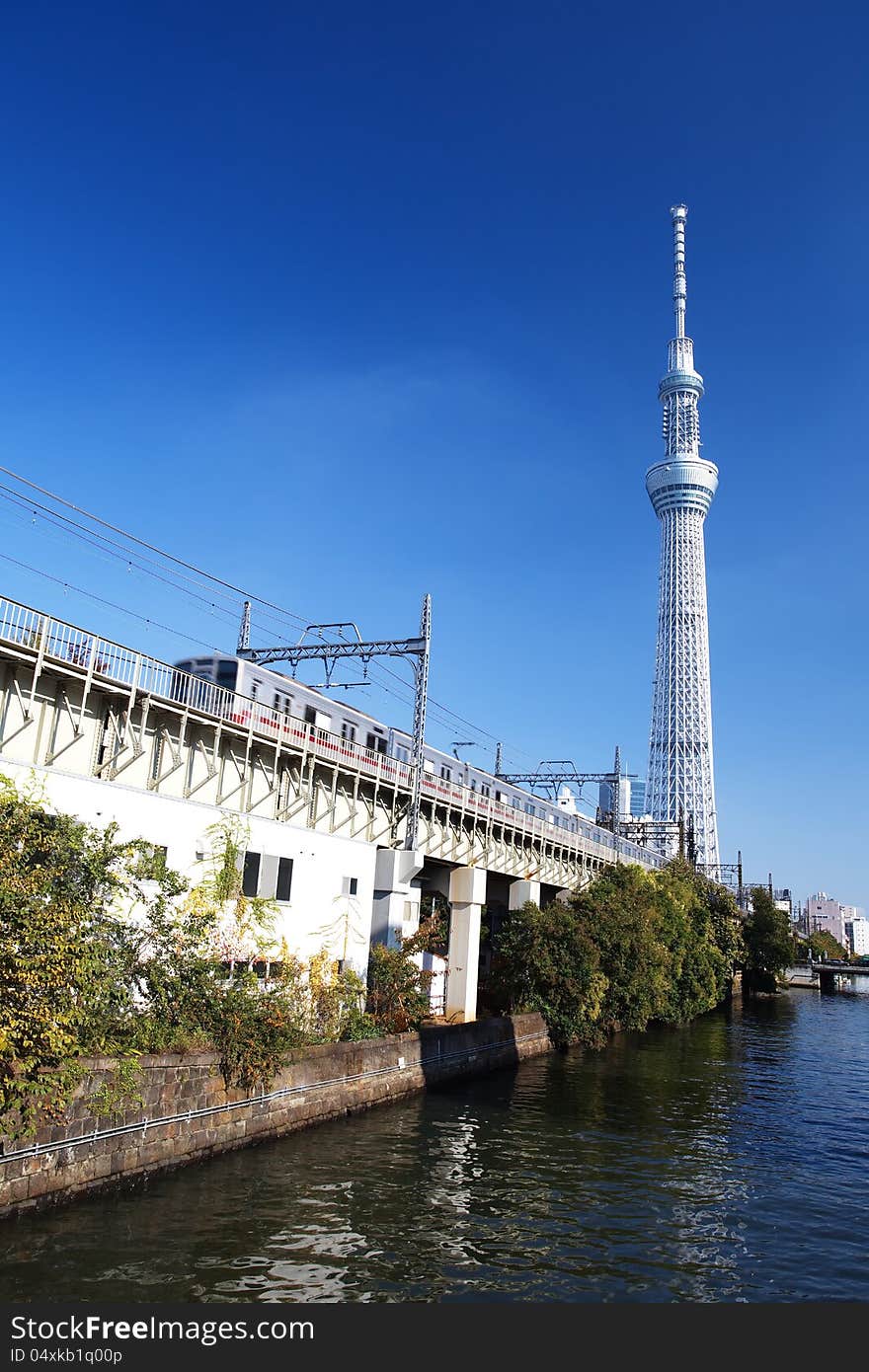 Tokyo sky tree is the world's tallest free-standing broadcasting tower ,it was finally decided on 634m