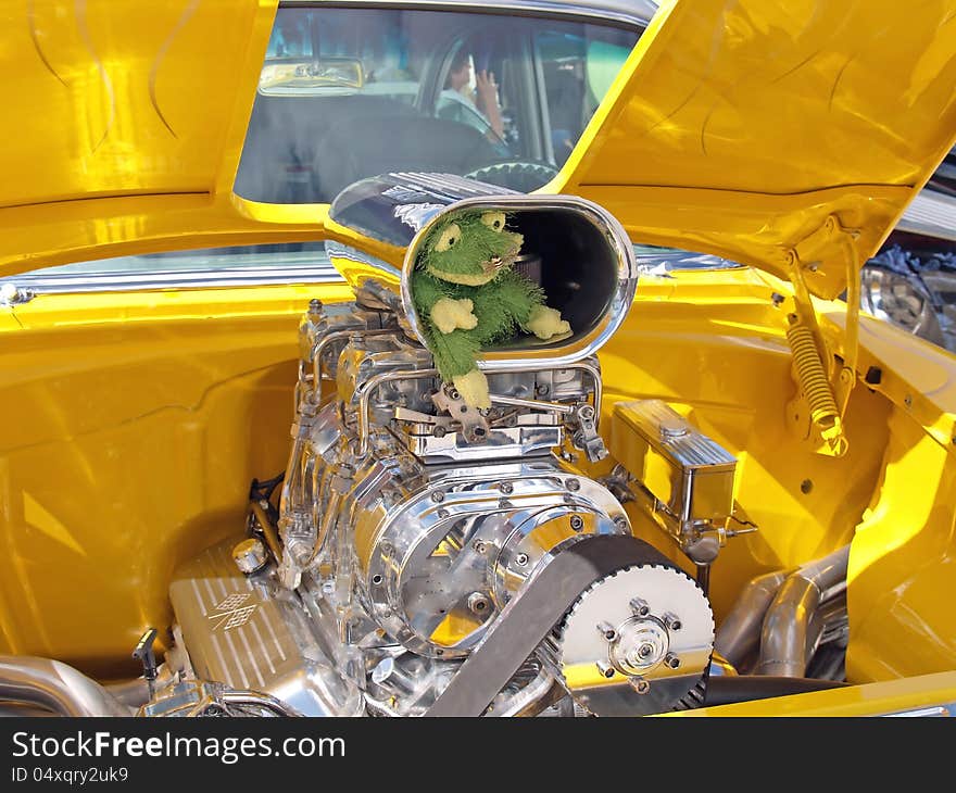 This is a forced induction high performance V-8 engine in a 1955 Chevrolet Bel Air. This is a forced induction high performance V-8 engine in a 1955 Chevrolet Bel Air.