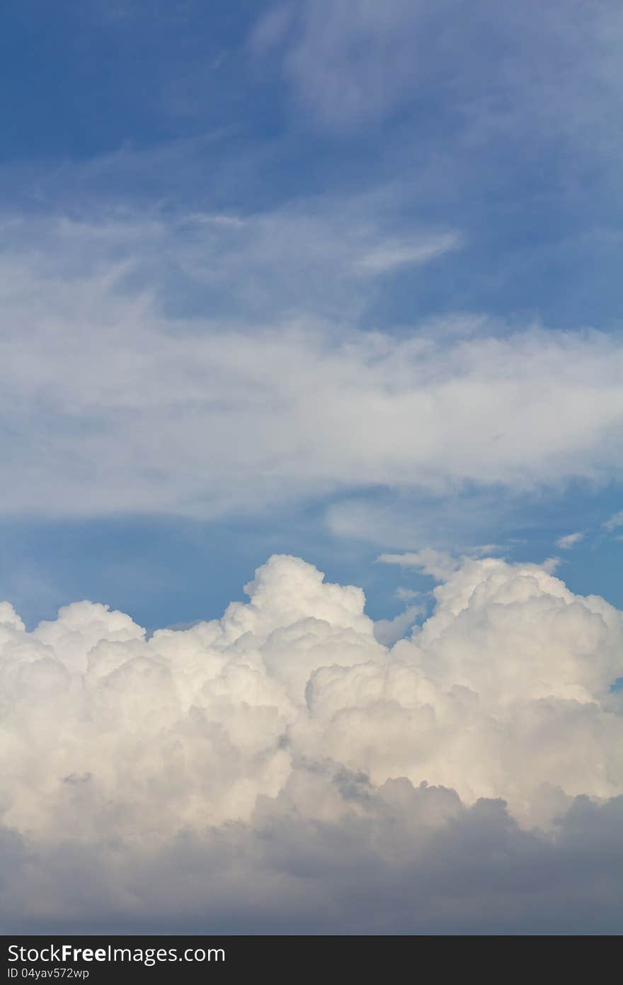 Background of cloudy sky with fluffy large groups. Background of cloudy sky with fluffy large groups.