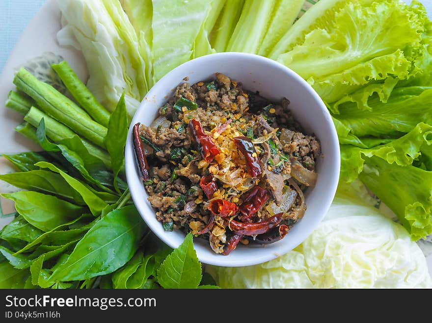 Spicy Minced Pork Chop Salad