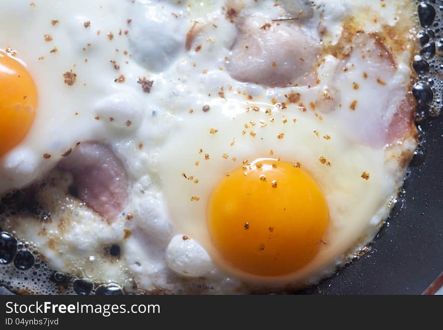 Fried eggs