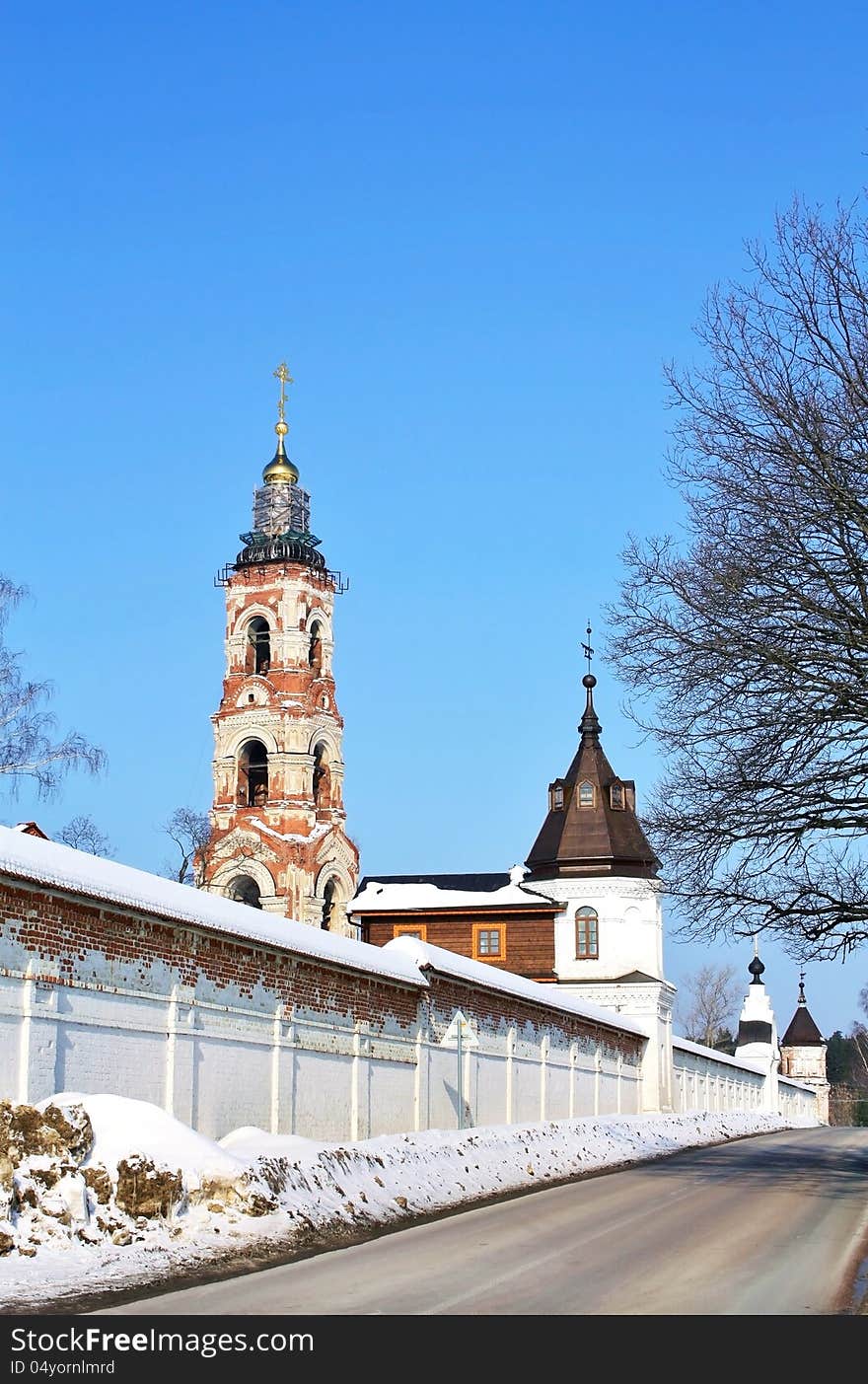 St. Nicholas Berlyukovsky Monastery near Moscow was founded in the early 17th century, rebuilt in the late 18th century. St. Nicholas Berlyukovsky Monastery near Moscow was founded in the early 17th century, rebuilt in the late 18th century