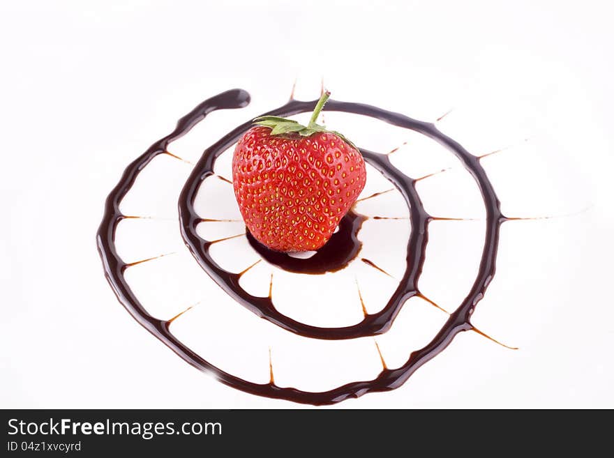 Fresh Strawberries With Chocolate Sauce