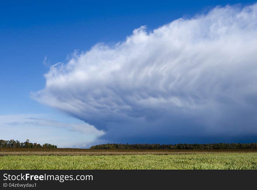 This large Wall Cloud was part of a strong cold front moving across northern Minnesota last September. This large Wall Cloud was part of a strong cold front moving across northern Minnesota last September.