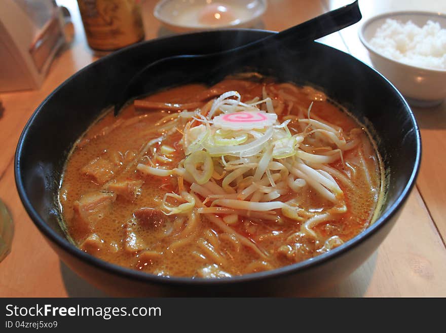 Hot and spicy Ramen Japan,and Chicken mixed with. Hot and spicy Ramen Japan,and Chicken mixed with.