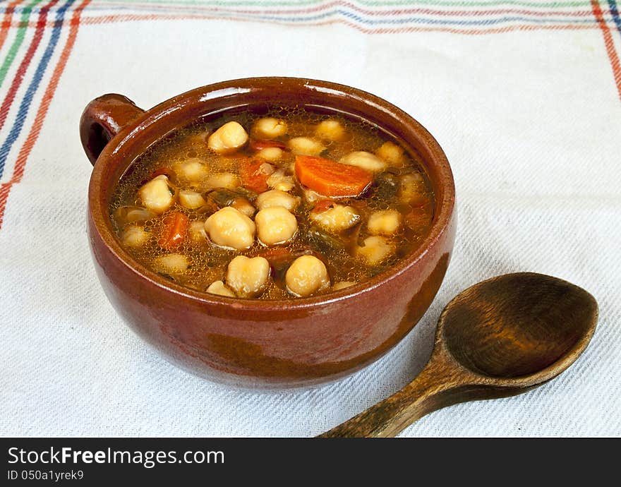 Boiled Chickpeas in ceramic mug