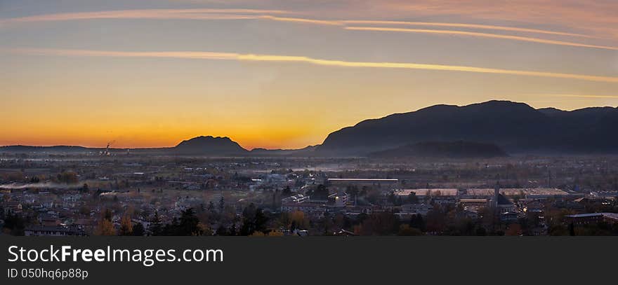 Sight of osoppo (udine), to the sunset, from the town of Gemona of the friuli (udine) italia