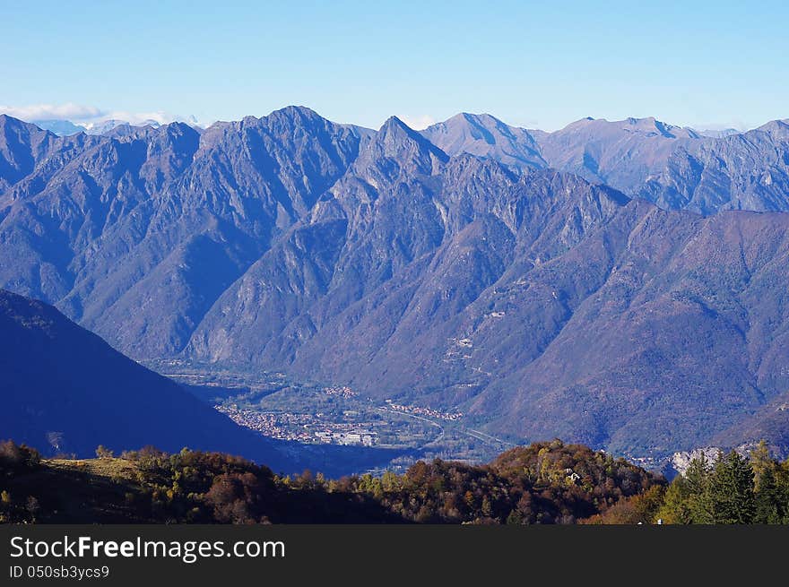 Panorama of Western Alps and Northern Italy