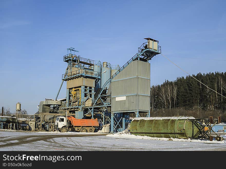 Asphalt concrete plant