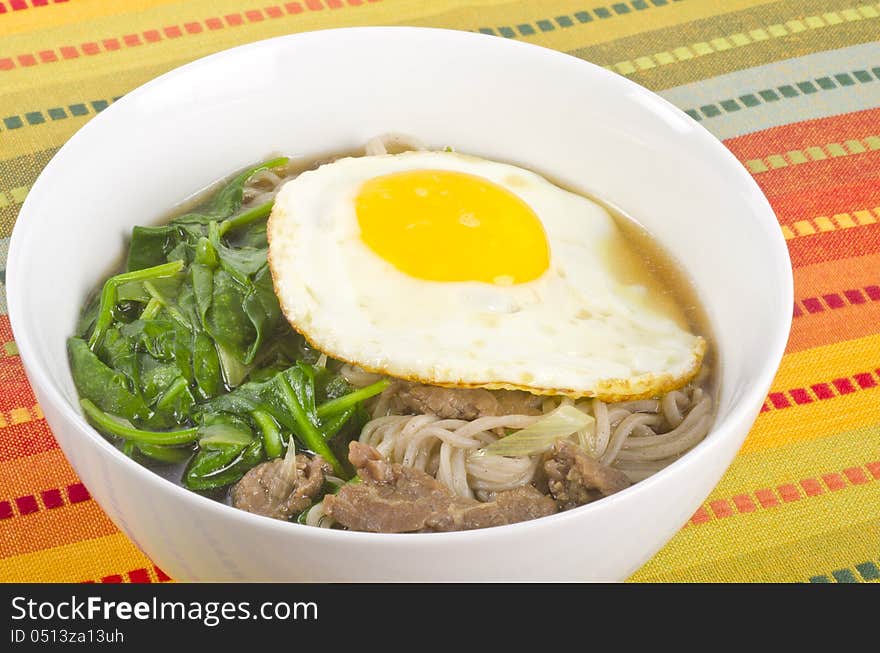 Buckwheat Noodle Soup with Egg and Beef