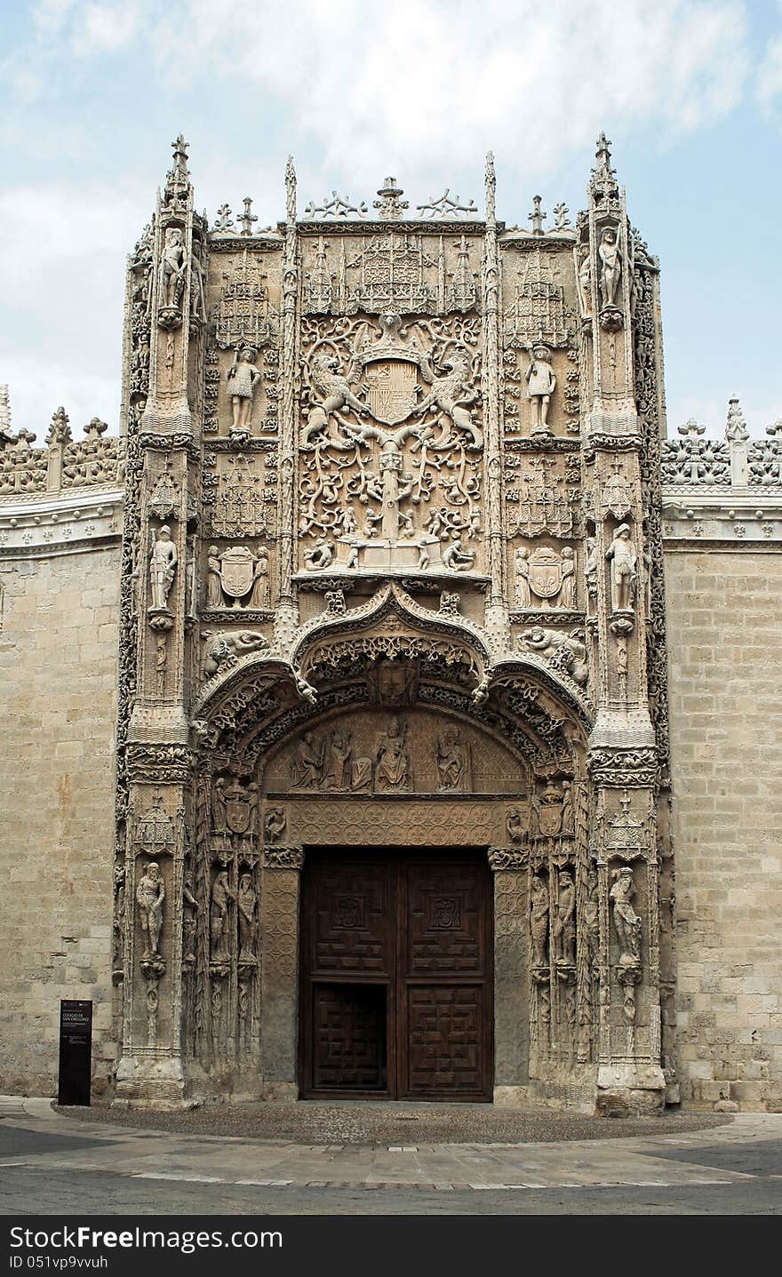 Facade National Museum of the San Gregorio School in Valladoid, Castilla y Leon, Spain. Facade National Museum of the San Gregorio School in Valladoid, Castilla y Leon, Spain