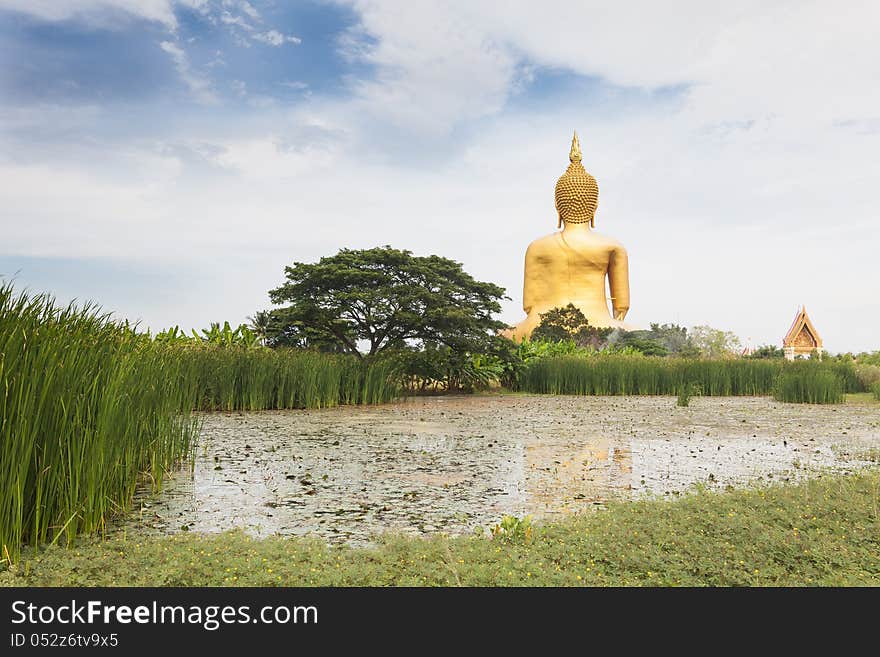 Big Buddha Statue