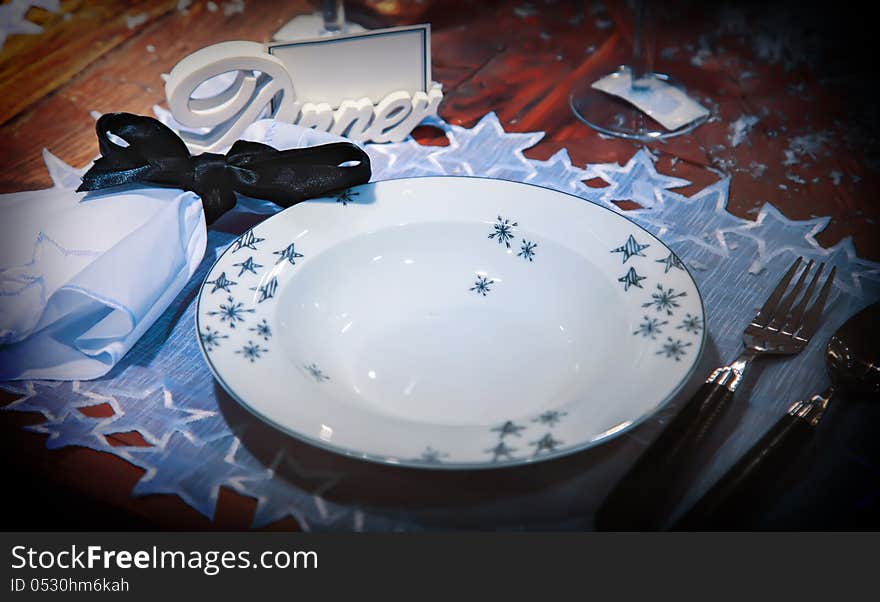 Decorative plate arrangement  for dinner  time. Decorative plate arrangement  for dinner  time