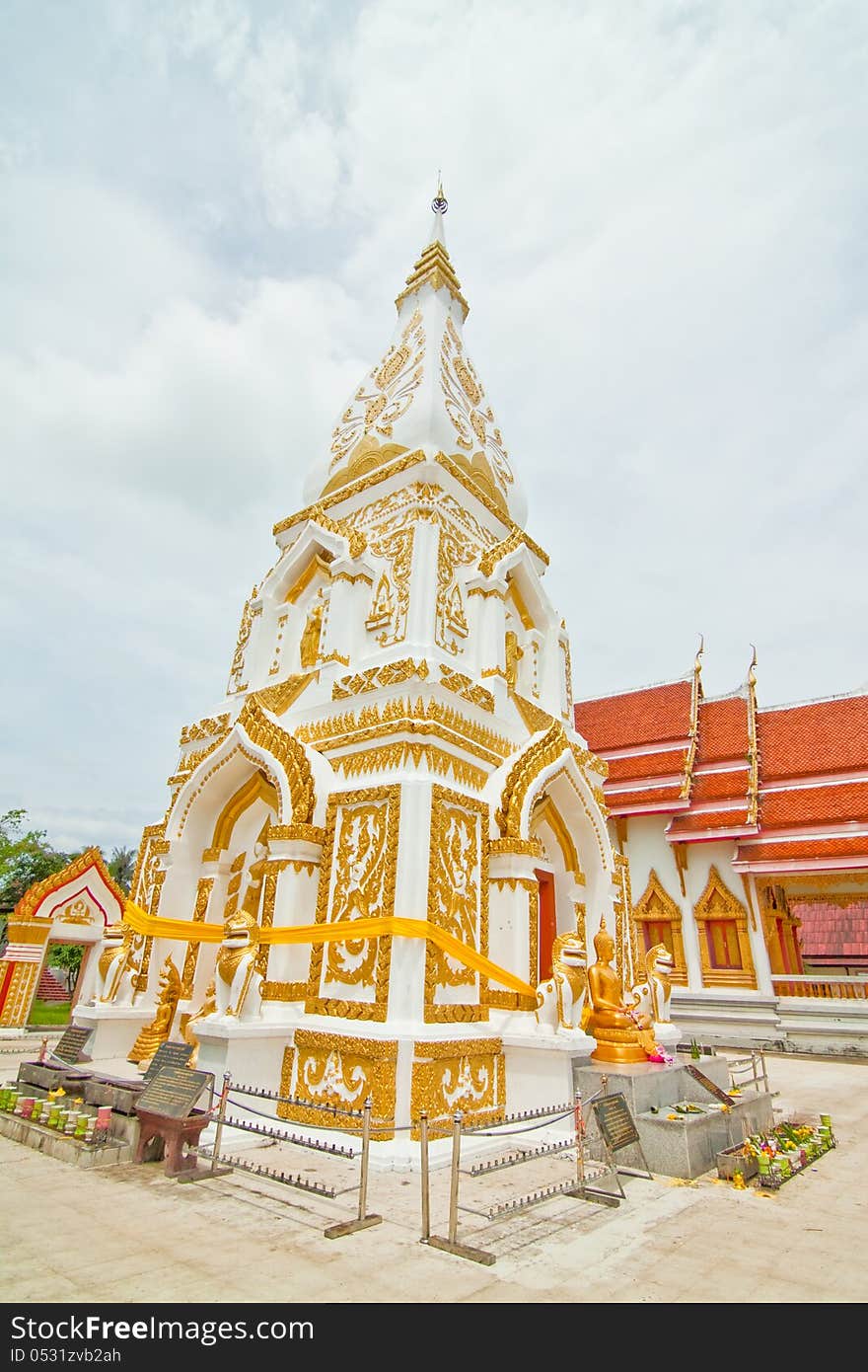 A white and gold pagoda in Asia