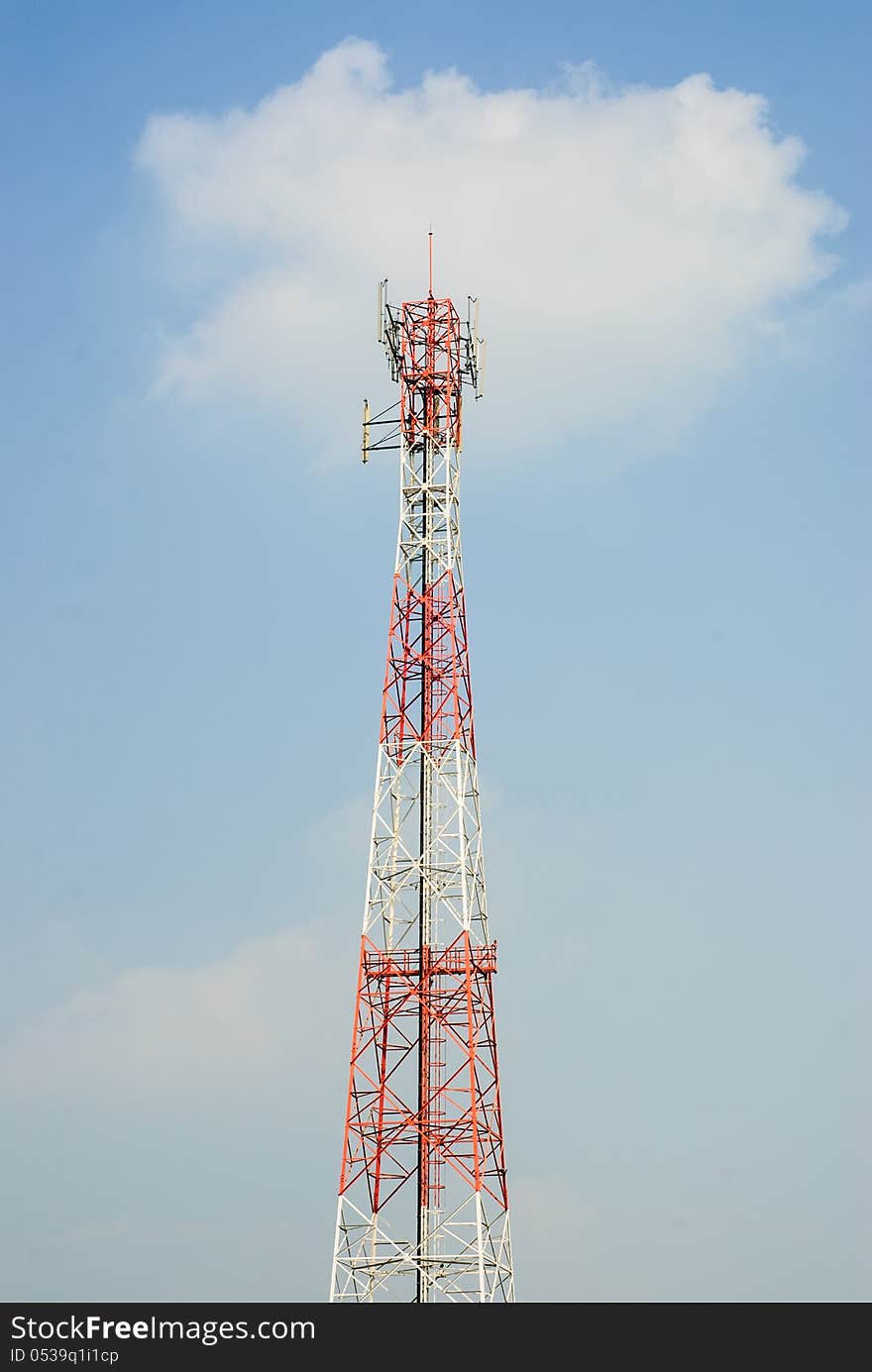 Antenna signal communication. The transmission in the clear air.