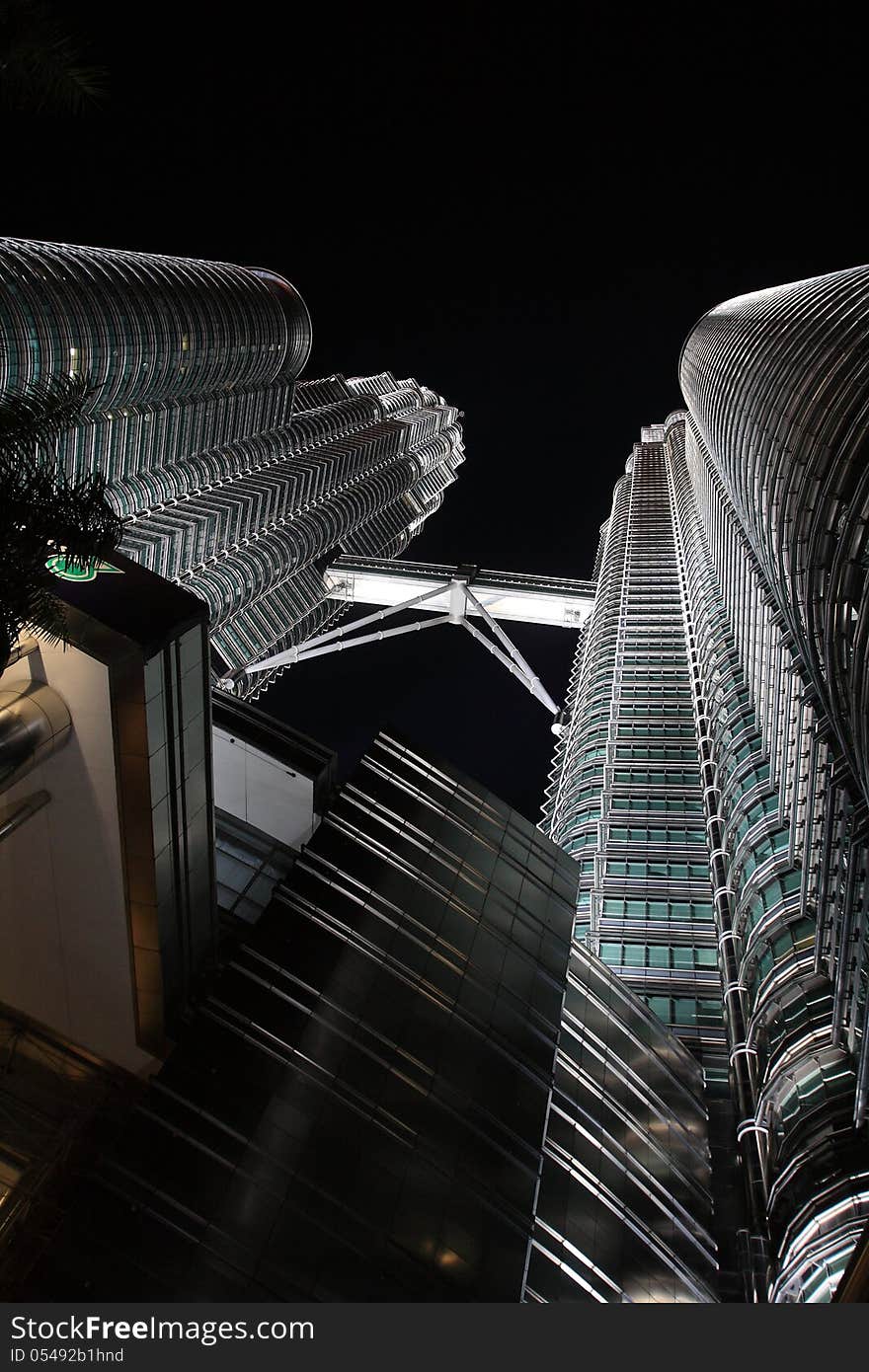 The Petronas Towers, also known as the Petronas Twin Towers are twin skyscrapers in Kuala Lumpur, Malaysia.