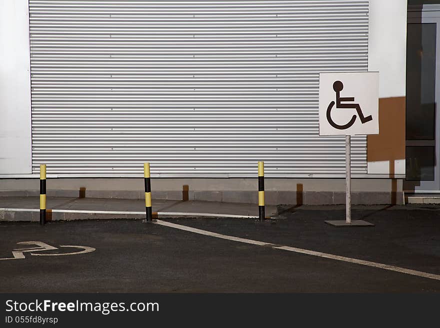 Handicapped parking sign