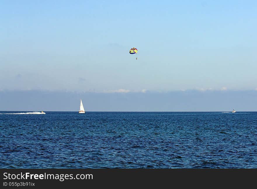 Marine parachute amusement