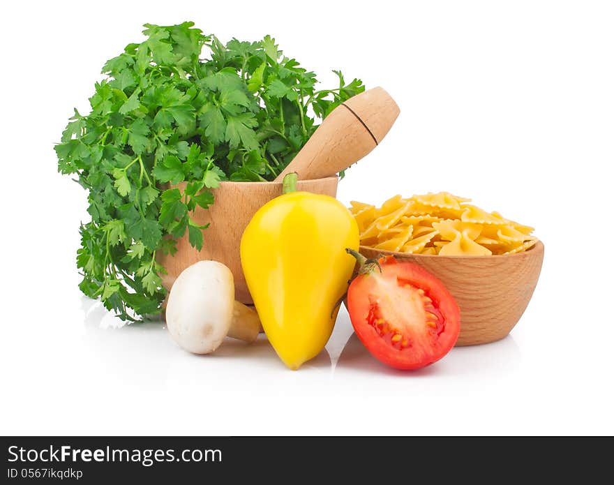 Parsley in mortar and pasta