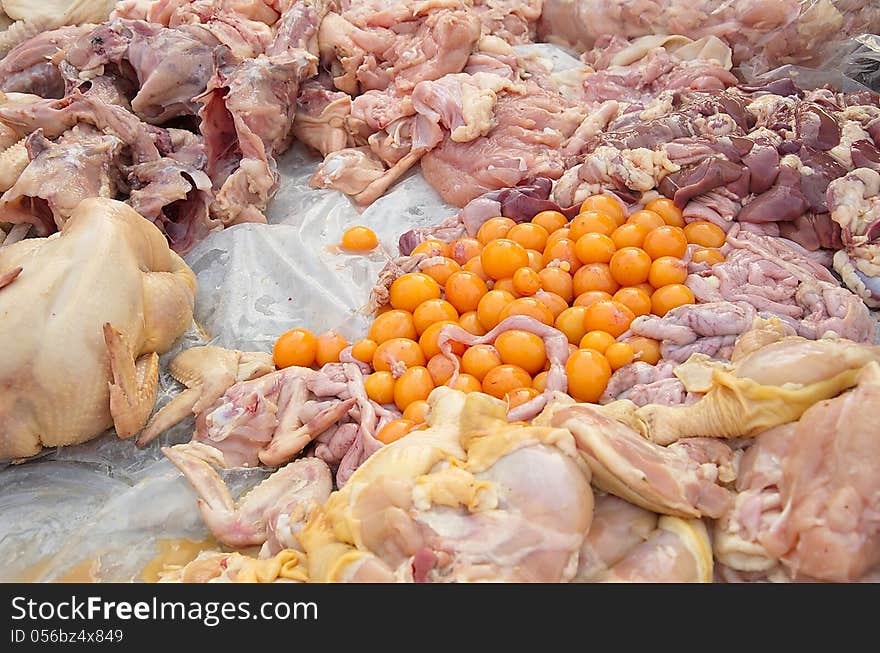 All of fresh chicken sell in the market.