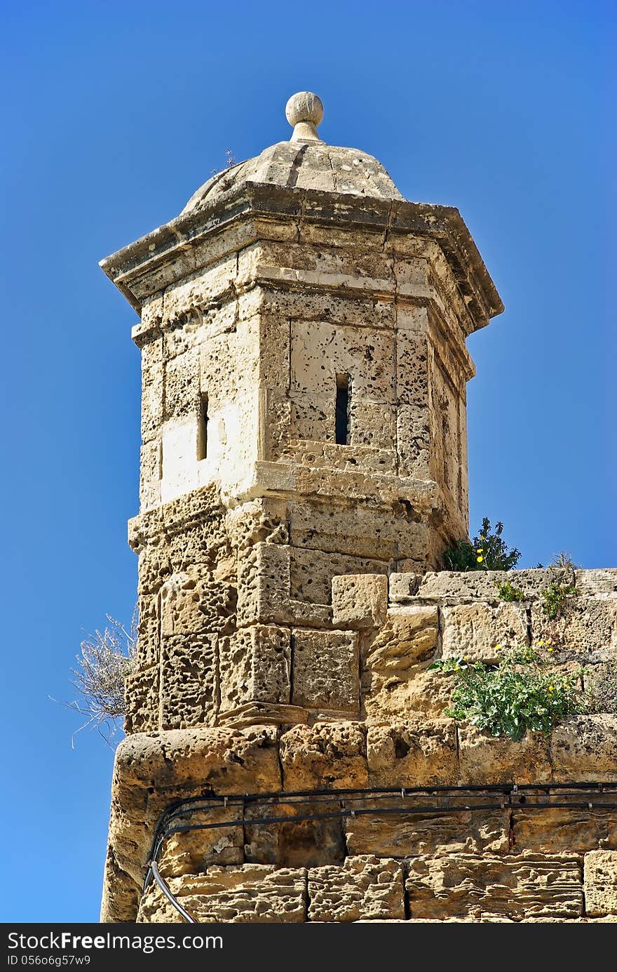 Ancient medieval surveillance tower in Palma de Mallorca (Spain). Ancient medieval surveillance tower in Palma de Mallorca (Spain)