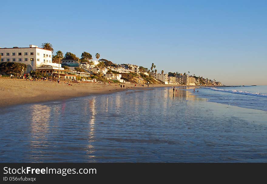 Main Beach at Laguna Beach, California during low tide.