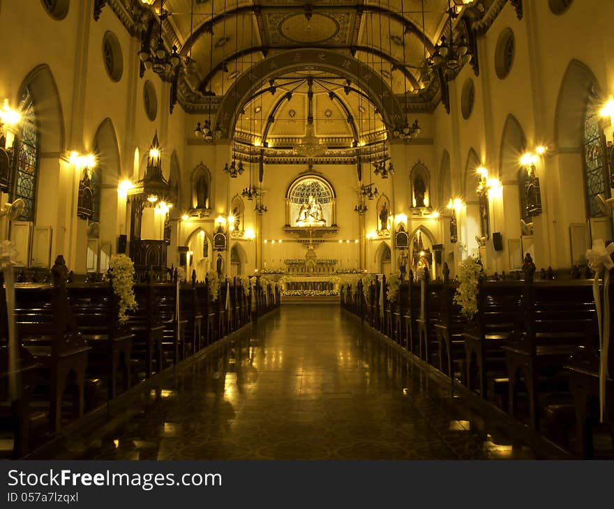 Interior of Holy Rosary Church, also called Kalawar Church, in Bangkok Thailand. Built by Portugese missionaries in 1786 on land grantet by King Rama I.