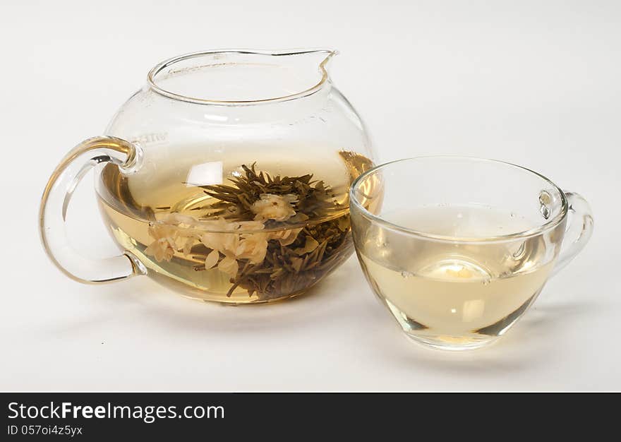 Jasmine tea .