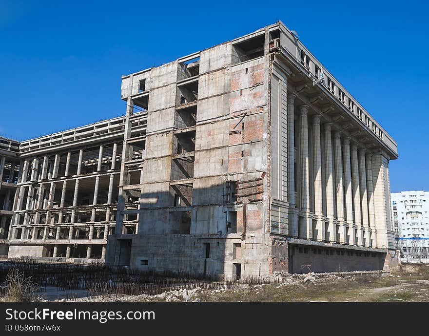 Abandonated Building for 25 years - Bucharest