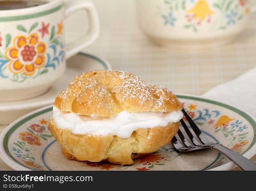 Cream Puff