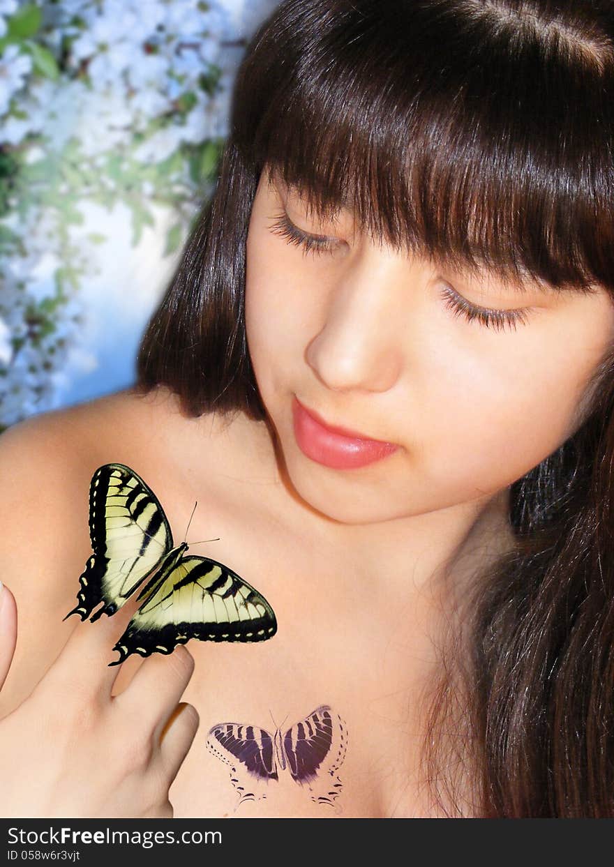 Photography of the girl with scene of the butterfly in image of the springtime