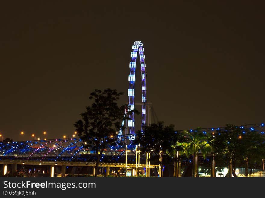 Singapore flyer that biggest in the world. Singapore flyer that biggest in the world