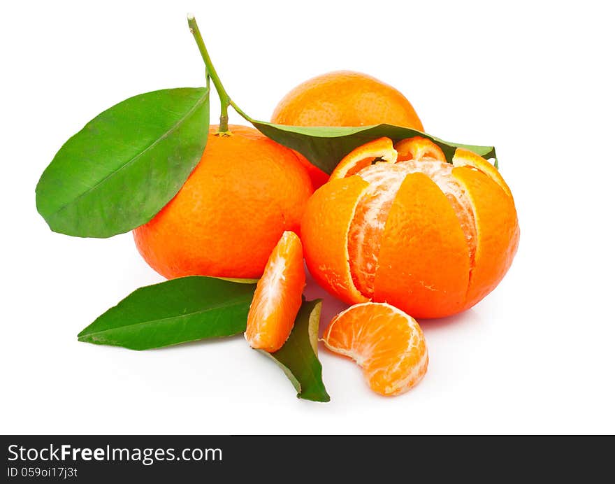 Mandarins with leaves