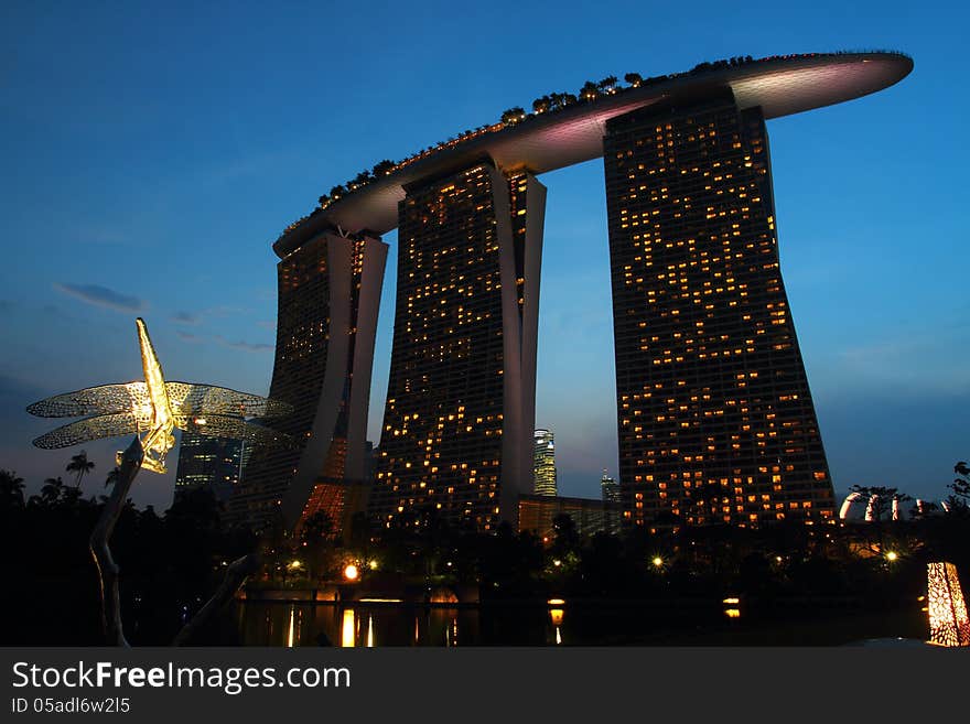 Marina Bay Sands from Dragonfly Lake