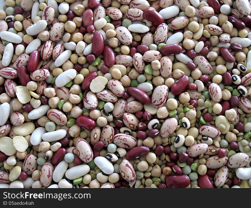 Mix of beans and dried legumes