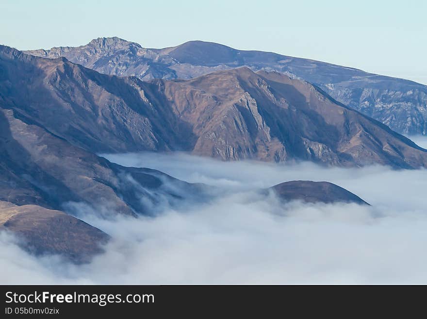 Mountains In The Cloud