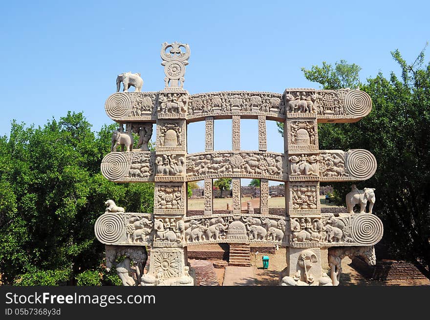 Crest of One of the four gates of Sanchi Stupa Buddhist monastery. Crest of One of the four gates of Sanchi Stupa Buddhist monastery