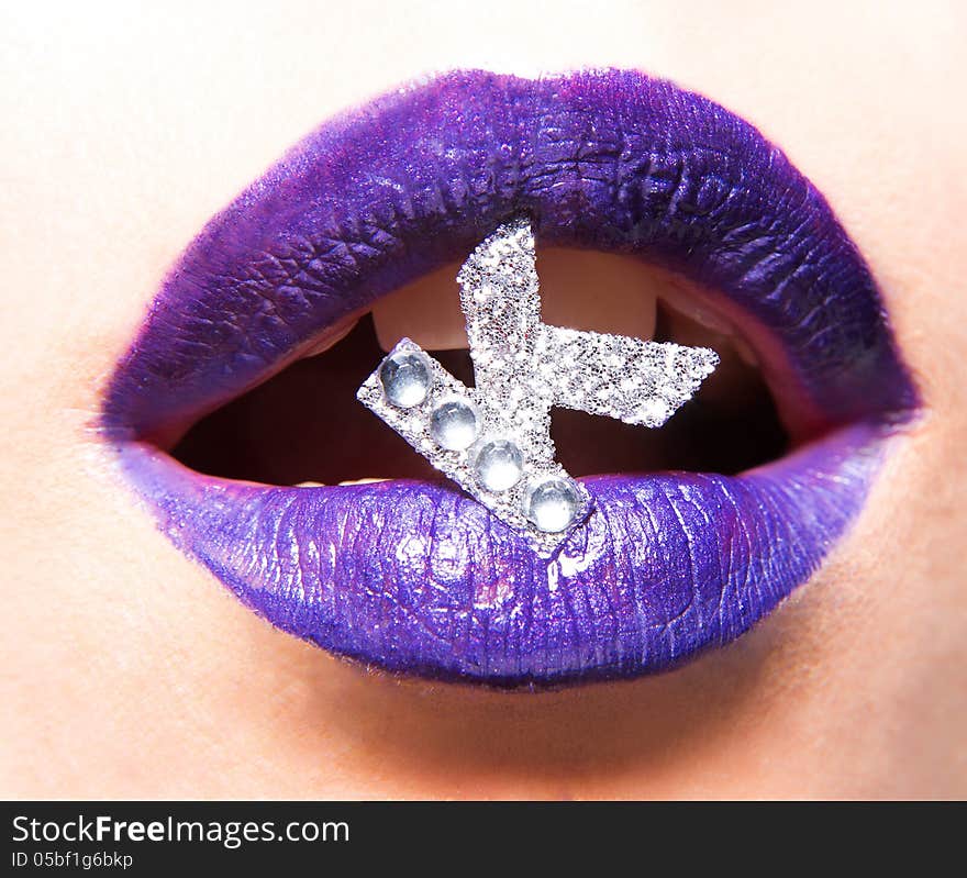 Purple Lips With Letter K