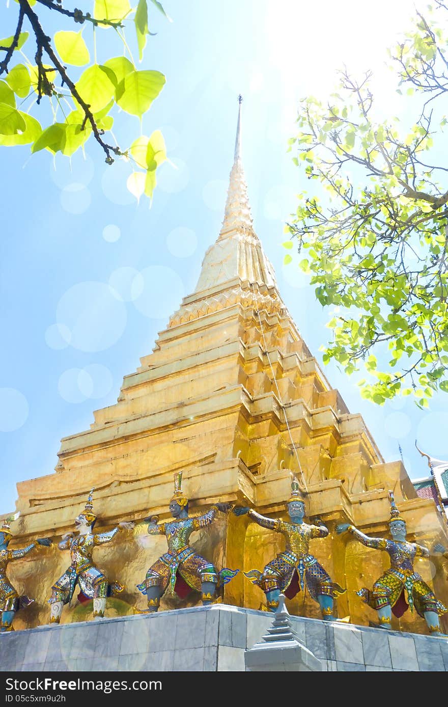 Wat phra kaew the most famous landmark in Thailand. Wat phra kaew the most famous landmark in Thailand