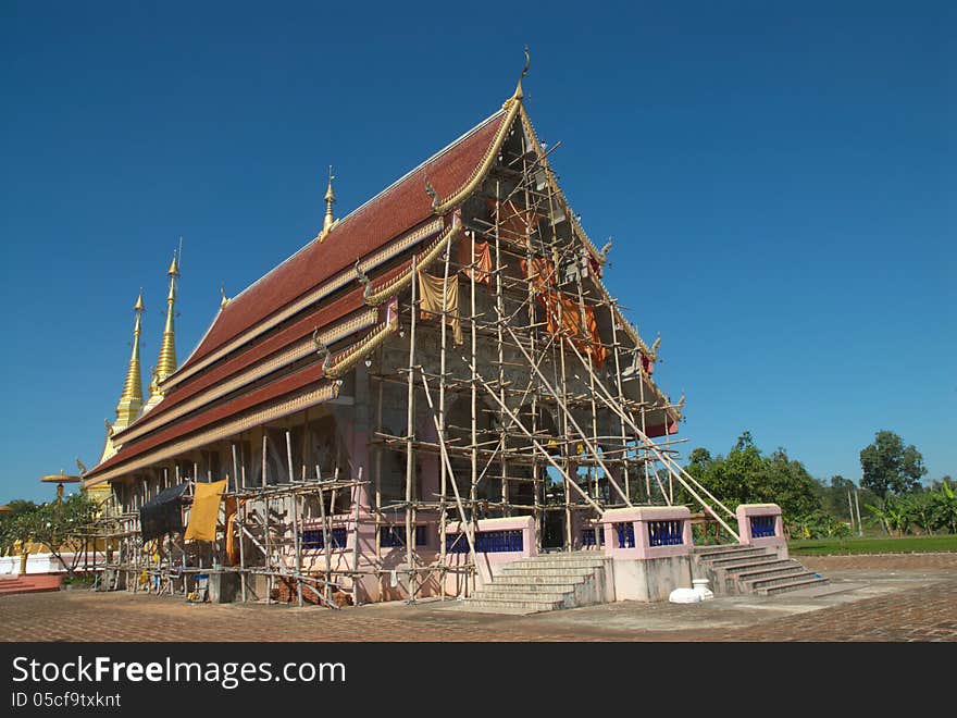 The building at temple is under construction