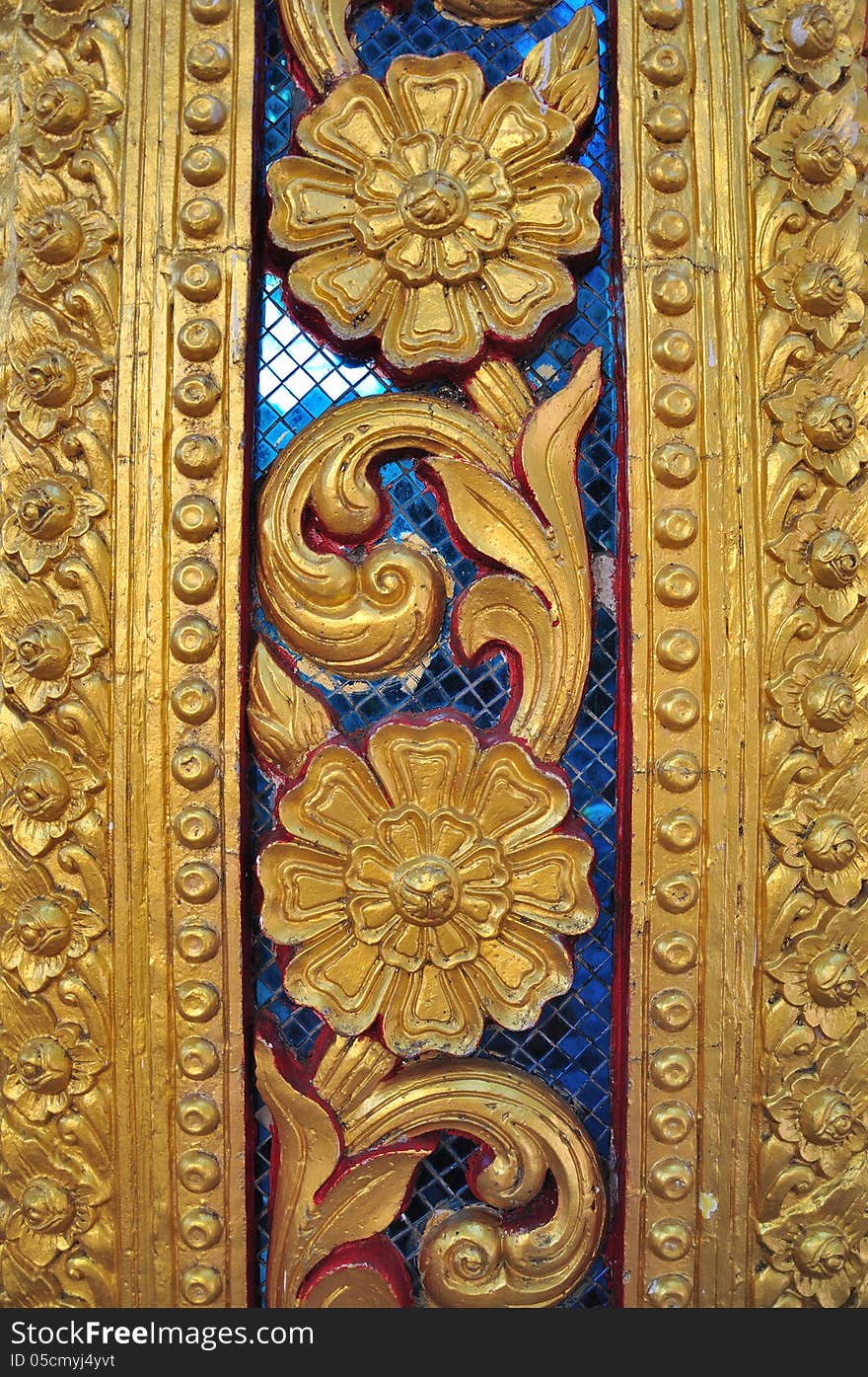 The beautyful pole of Thai temple texture. The beautyful pole of Thai temple texture