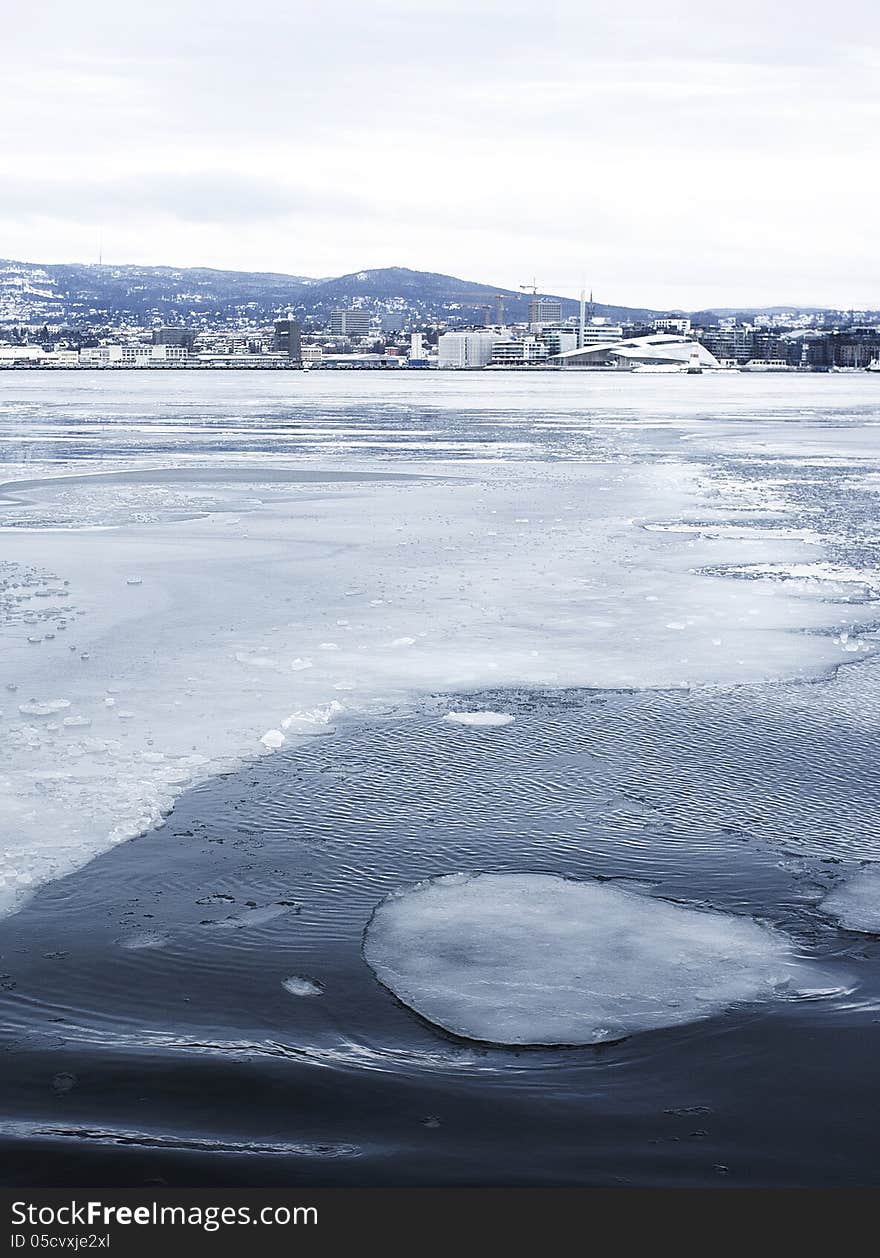 Ice on the Oslo-fjord