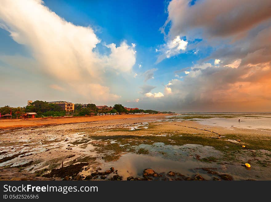 Indonesia Bali Benoa.According to the early dawn,genial sunshine beach,beautiful cloudscape. Indonesia Bali Benoa.According to the early dawn,genial sunshine beach,beautiful cloudscape.