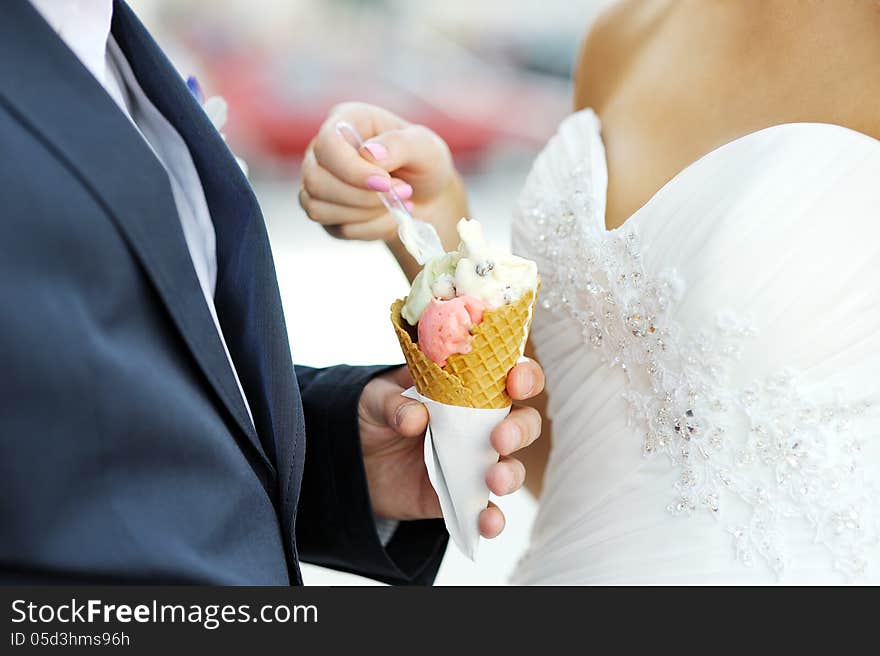 Bride with an ice-cream