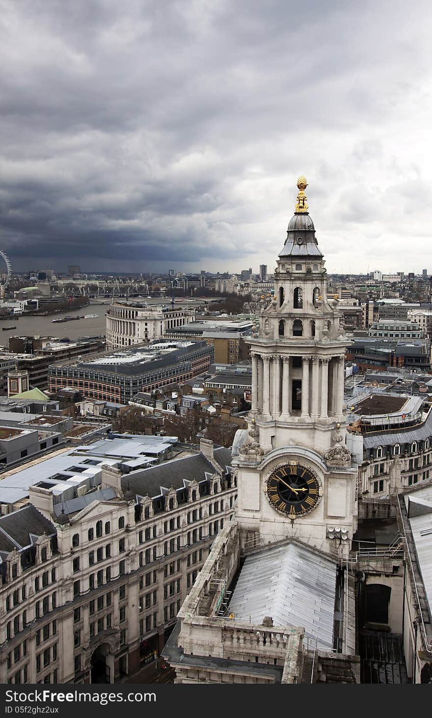 London panorama from St. Paul cathedral